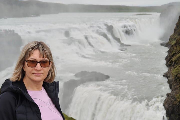 Private Golden Circle Escape from Keflavik Airport: Savor 5 iconic destinations