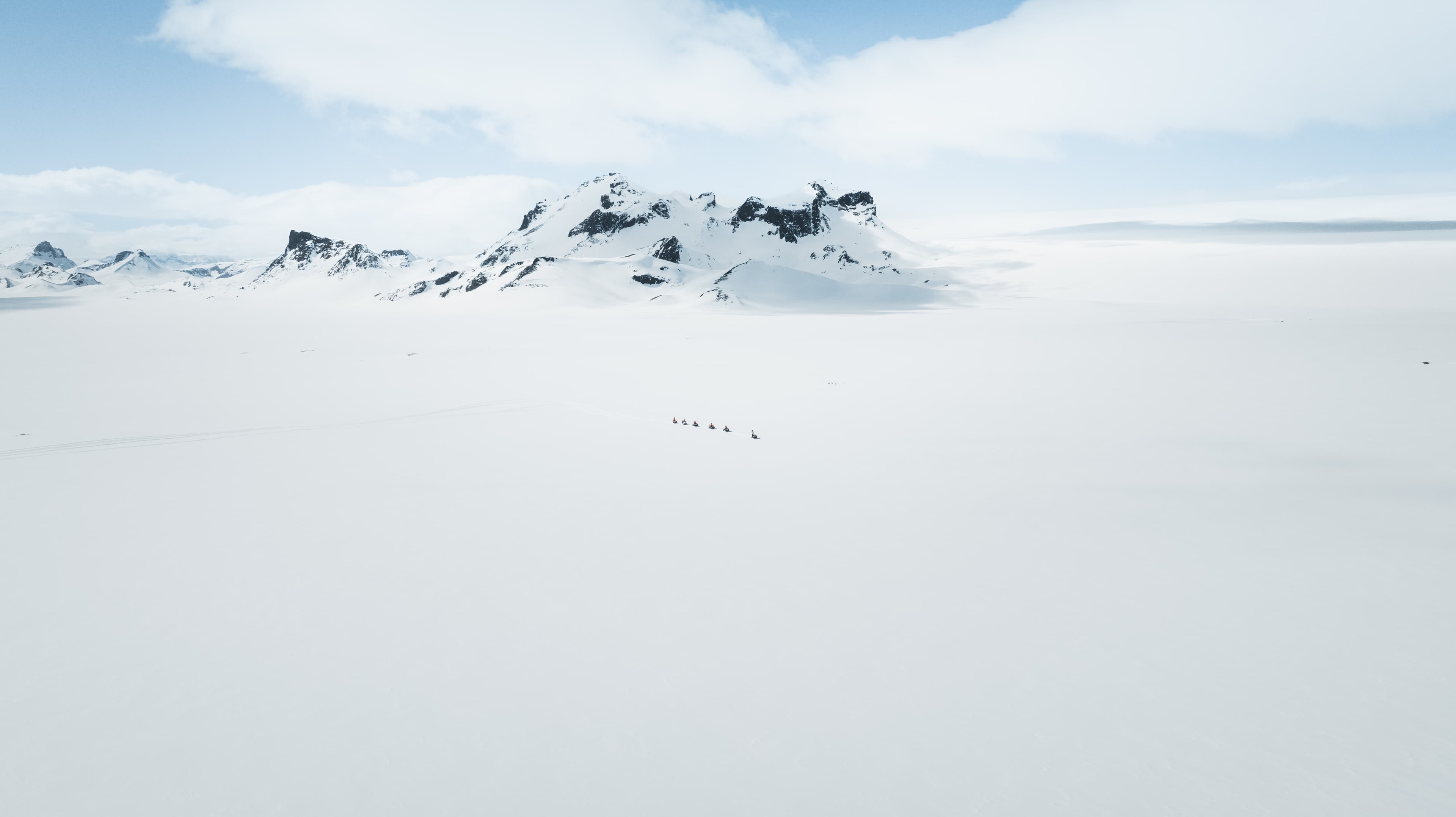 Glacier Snowmobiling & Golden Circle Super Jeep Adventure - photo 5