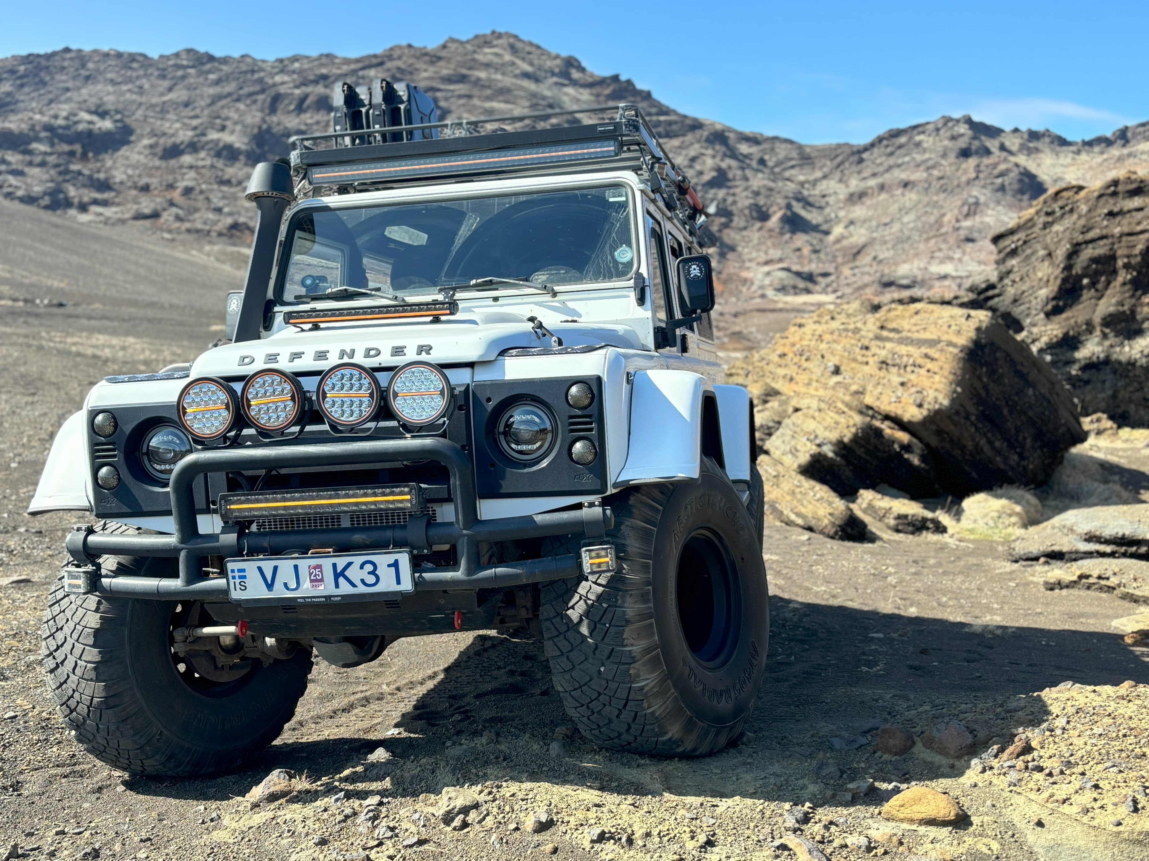 Super Jeep 4x4 Private Golden Circle Tour from Reykjavik