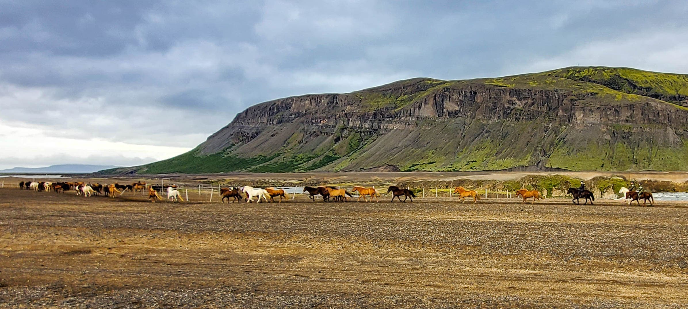 Landmannalaugar Super Jeep from Reykjavik - photo 14