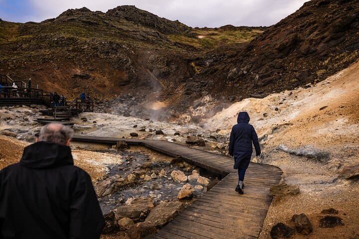Private Reykjanes Tour with Photo Package Included - photo 10