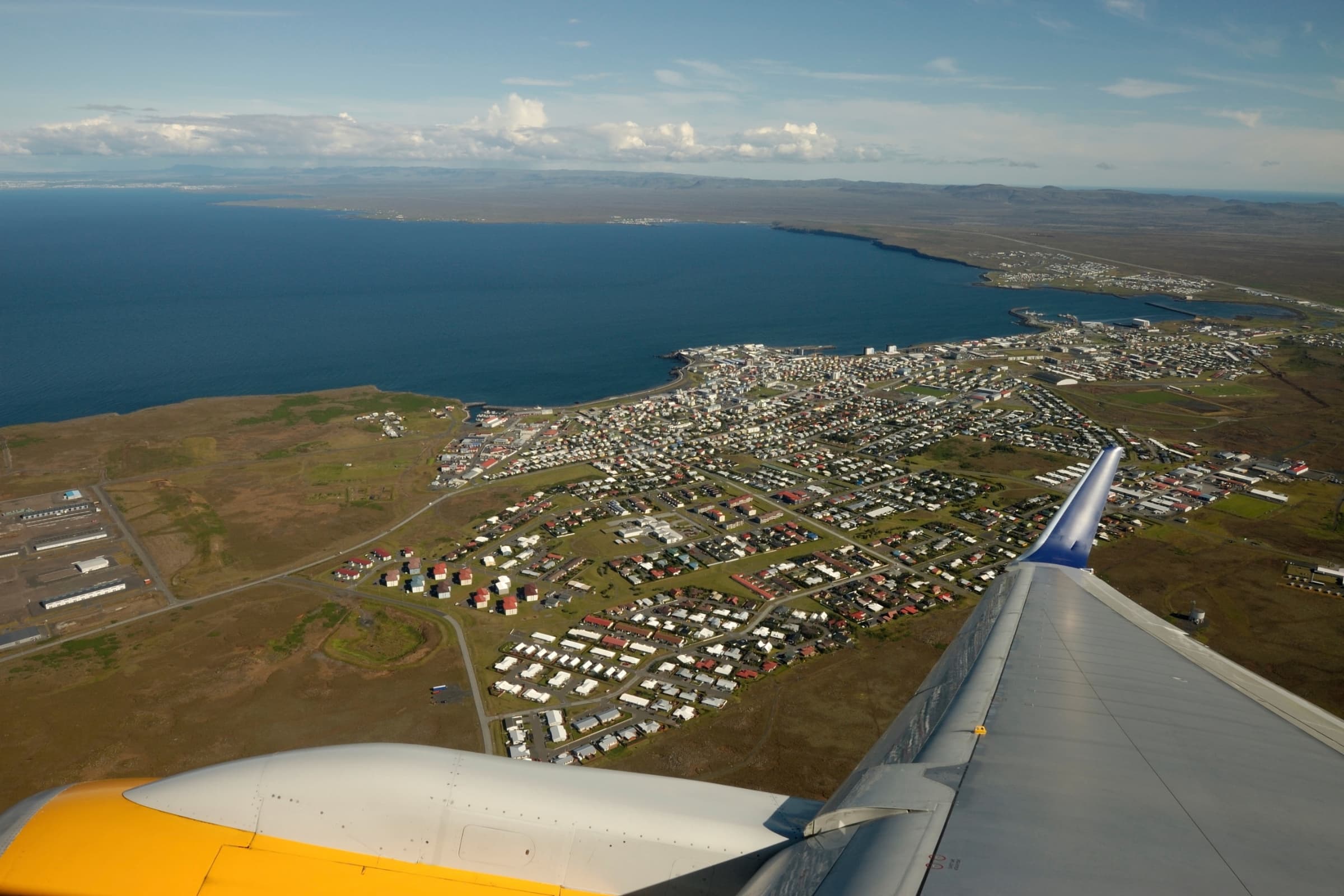Private Transfer from Reykjavik Hotel to Keflavik Airport (KEF) - photo 10