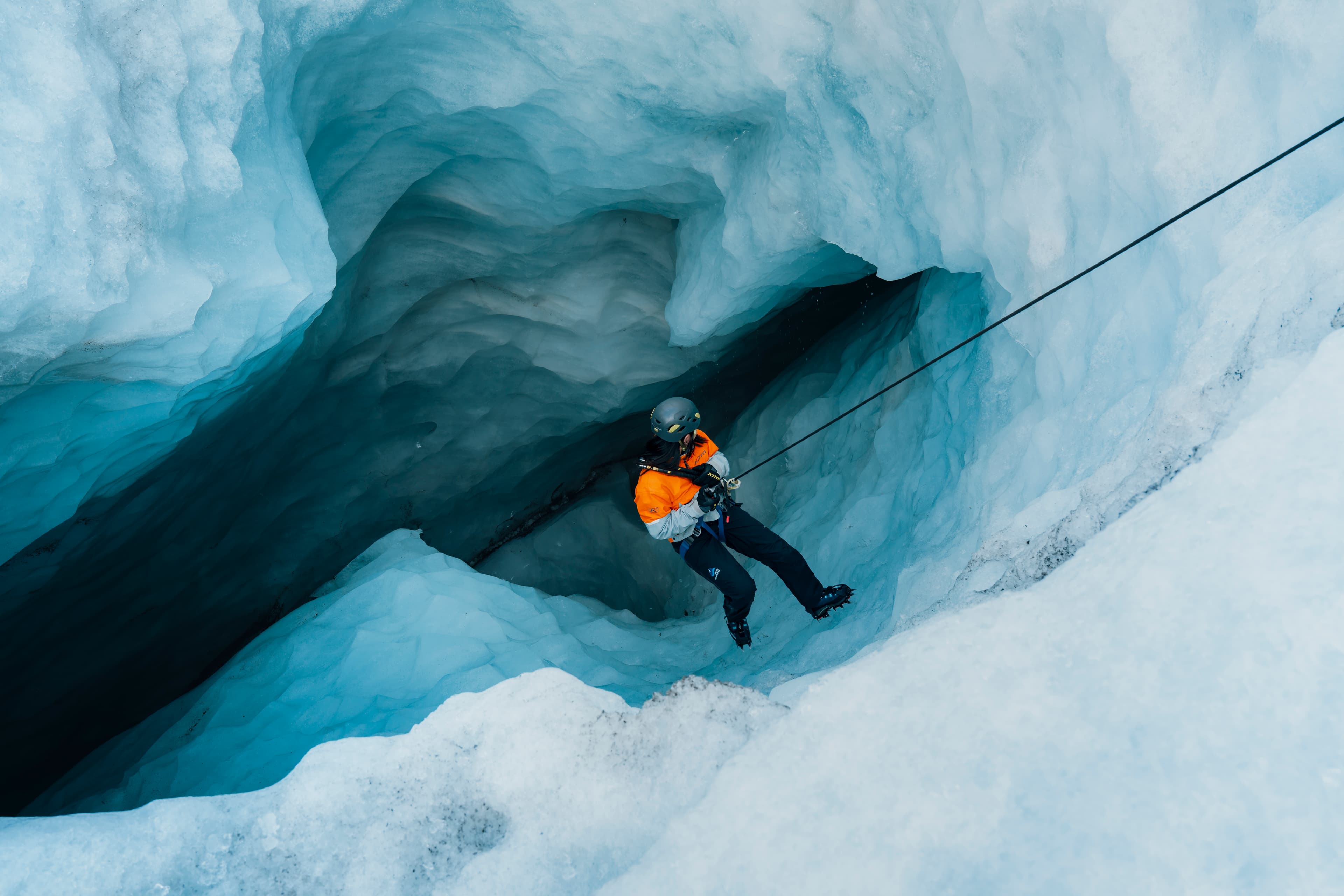 Blue Ice - Sólheimajökull Glacier Hike & Ice Climbing - photo 11