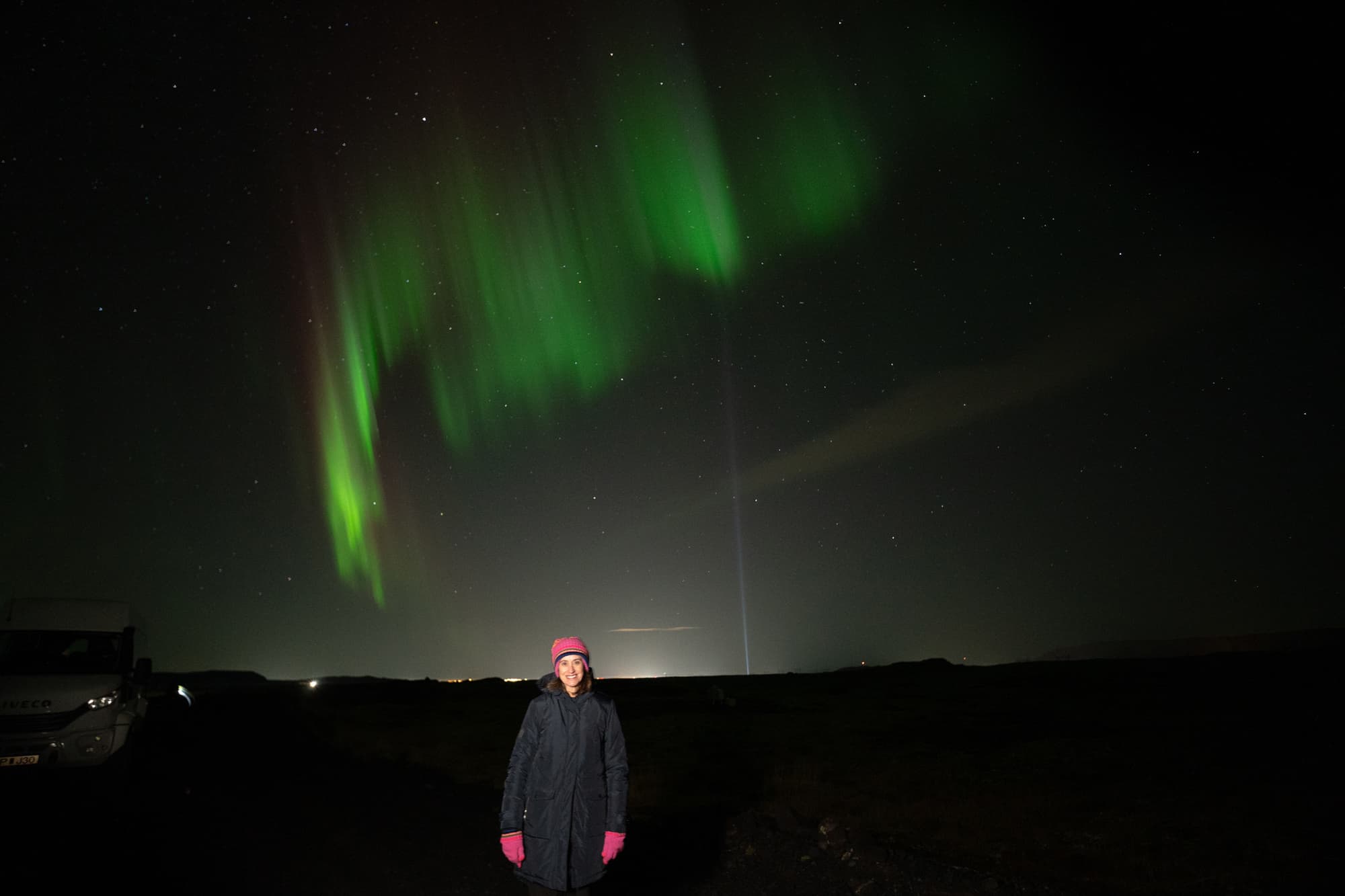 Northern Lights in Mini Bus with Local Pastries, Hot Chocolate, and Photos - photo 8