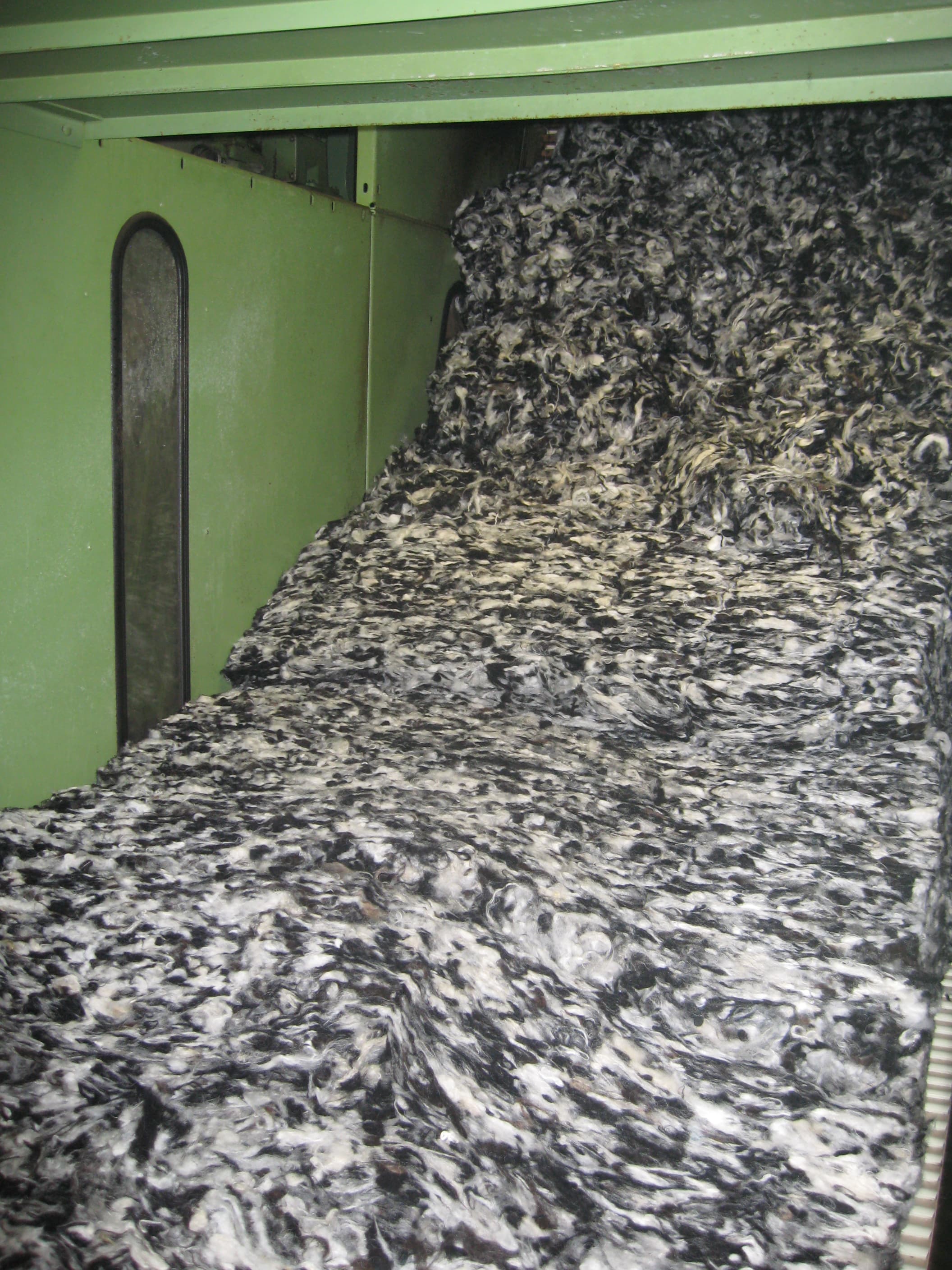 Icelandic Wool Yarn Factory Tour - photo 15