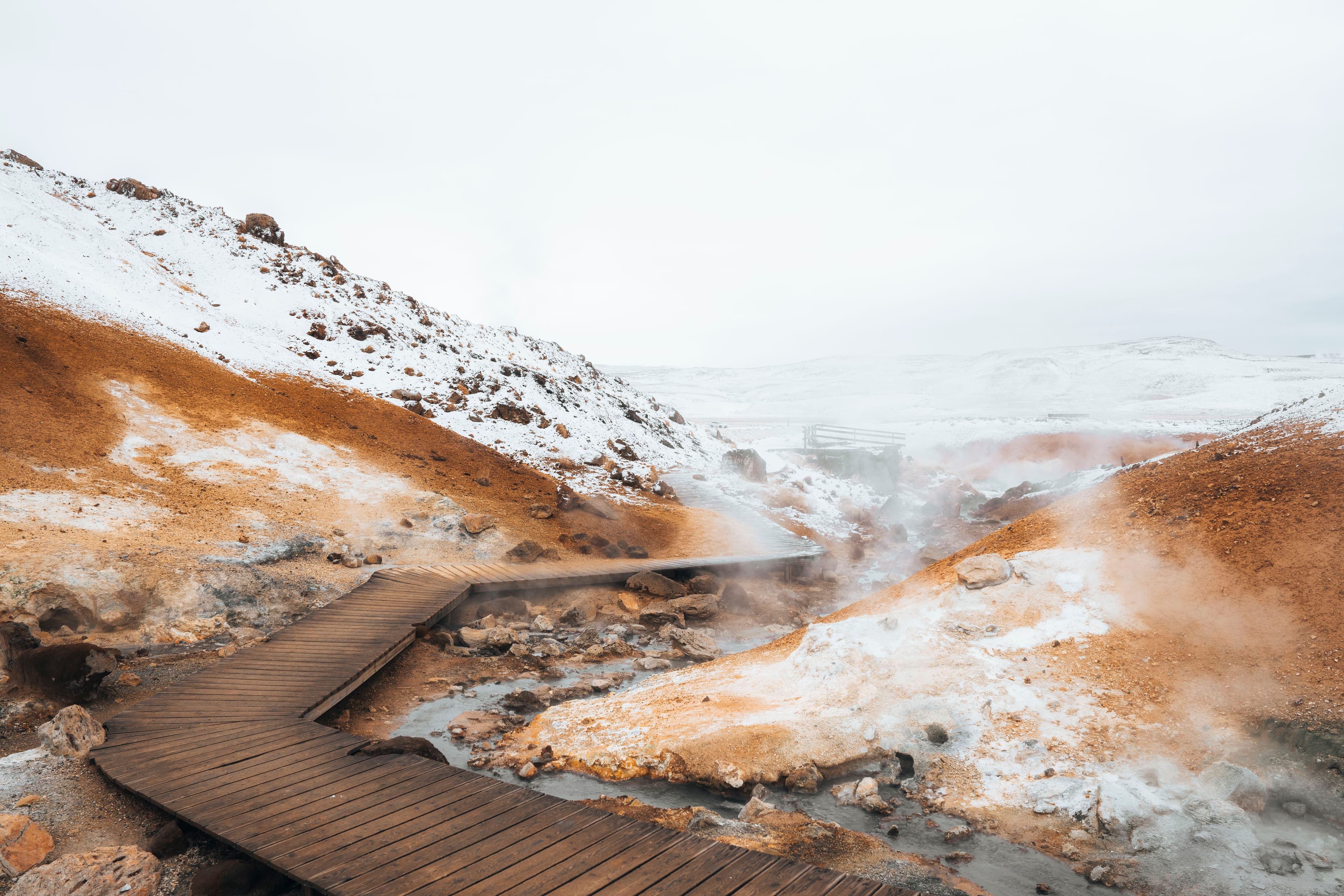Volcanic Caves and Craters: The Lava Tunnel, Grindavík & Reykjanes Lava Fields Combo Tour - photo 19