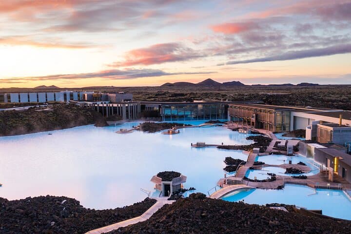 Private Transfer from Blue Lagoon to Reykjavik  - photo 9