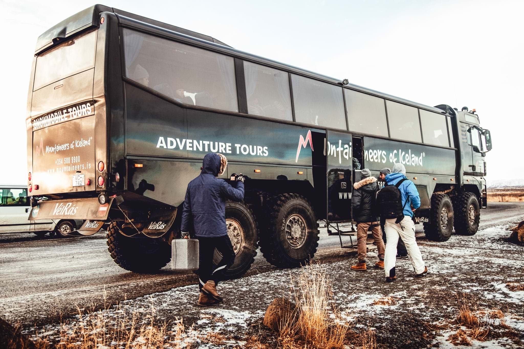 Superjeep Golden Circle and Langjokull Snowmobile Tour on Glacier  - photo 15