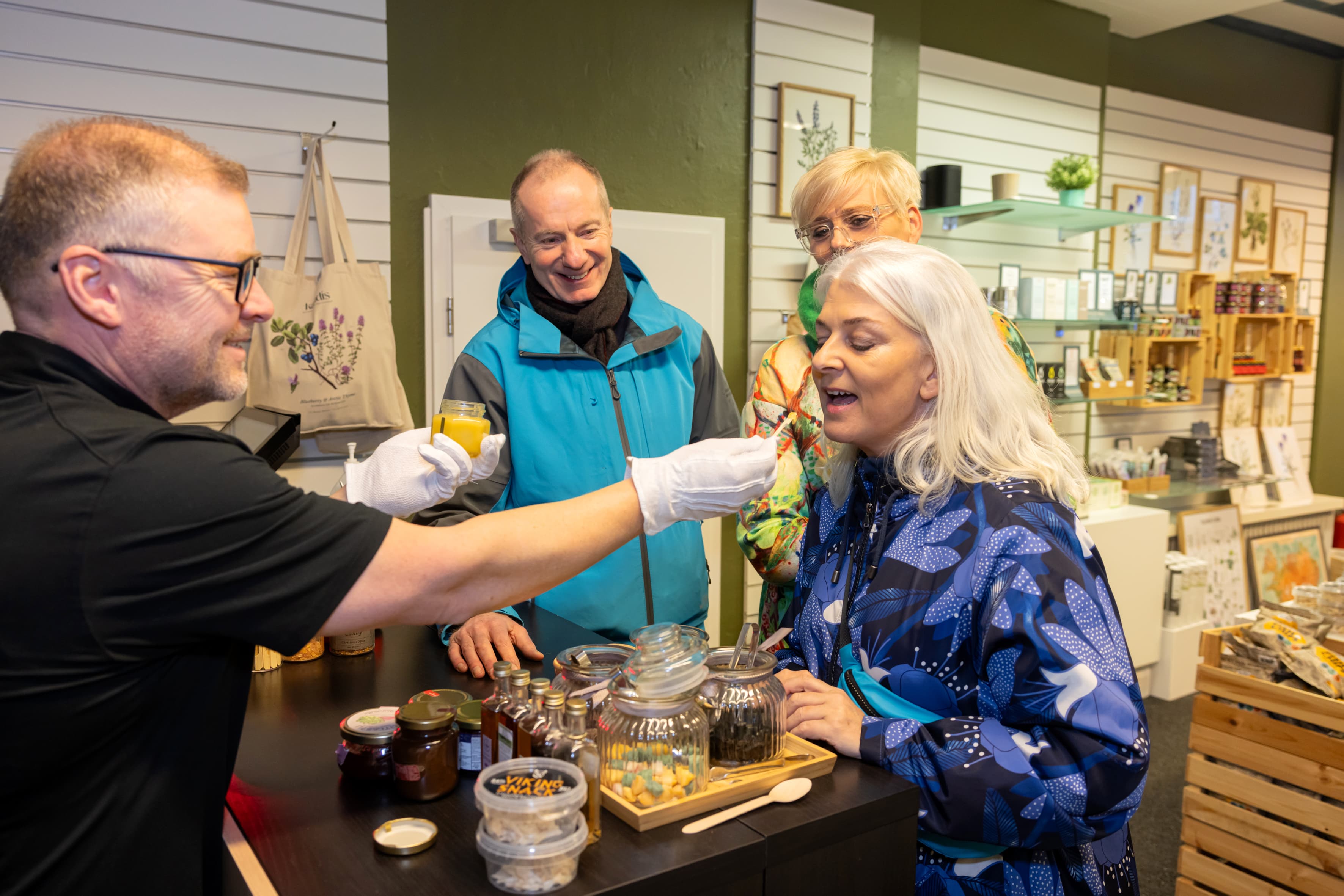 Reykjavik Food Lovers Tour - Traditional Icelandic Food - photo 4