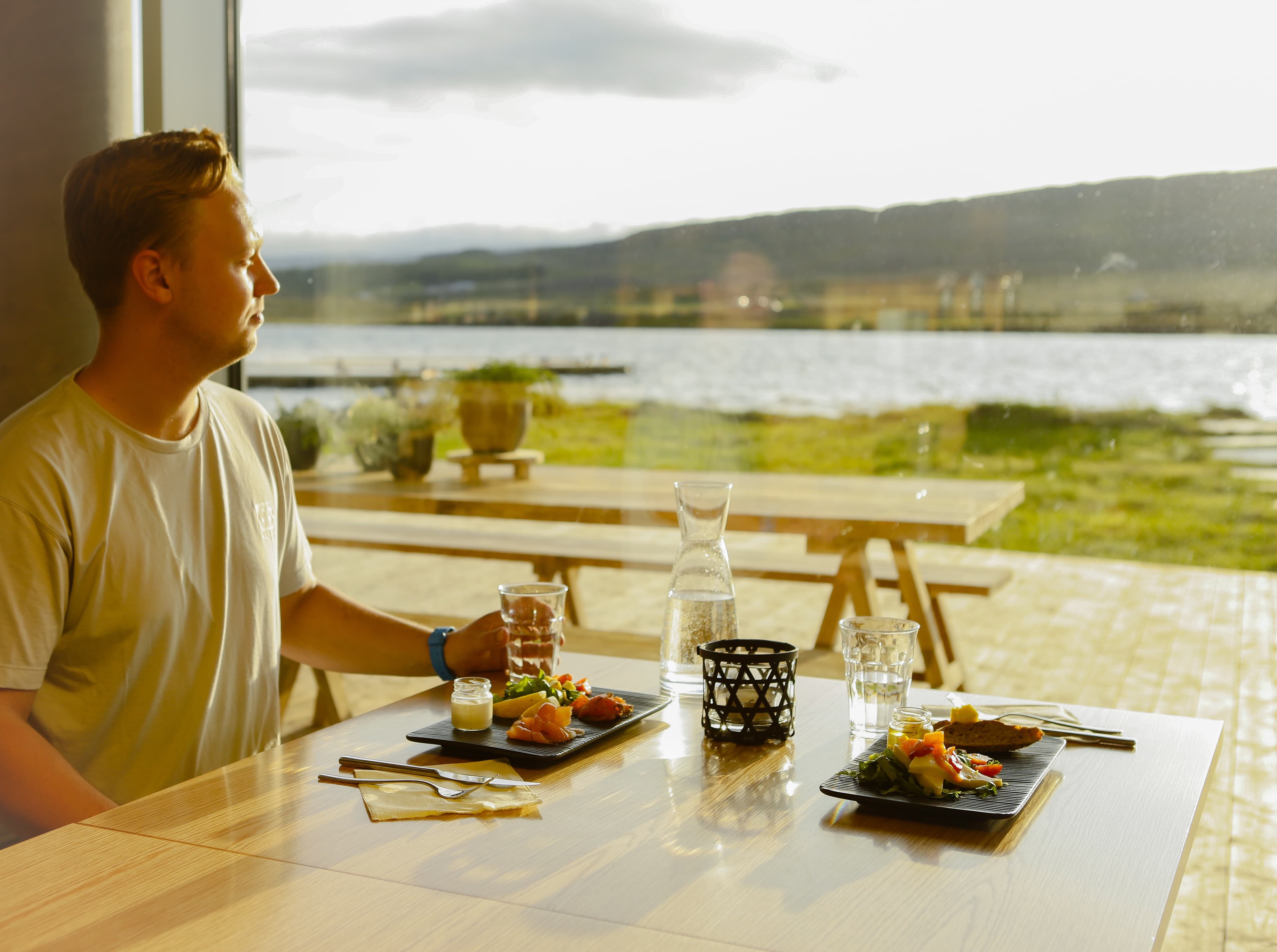 Enjoy - Enhanced relaxation package at Vök Baths - Towel included - photo 8
