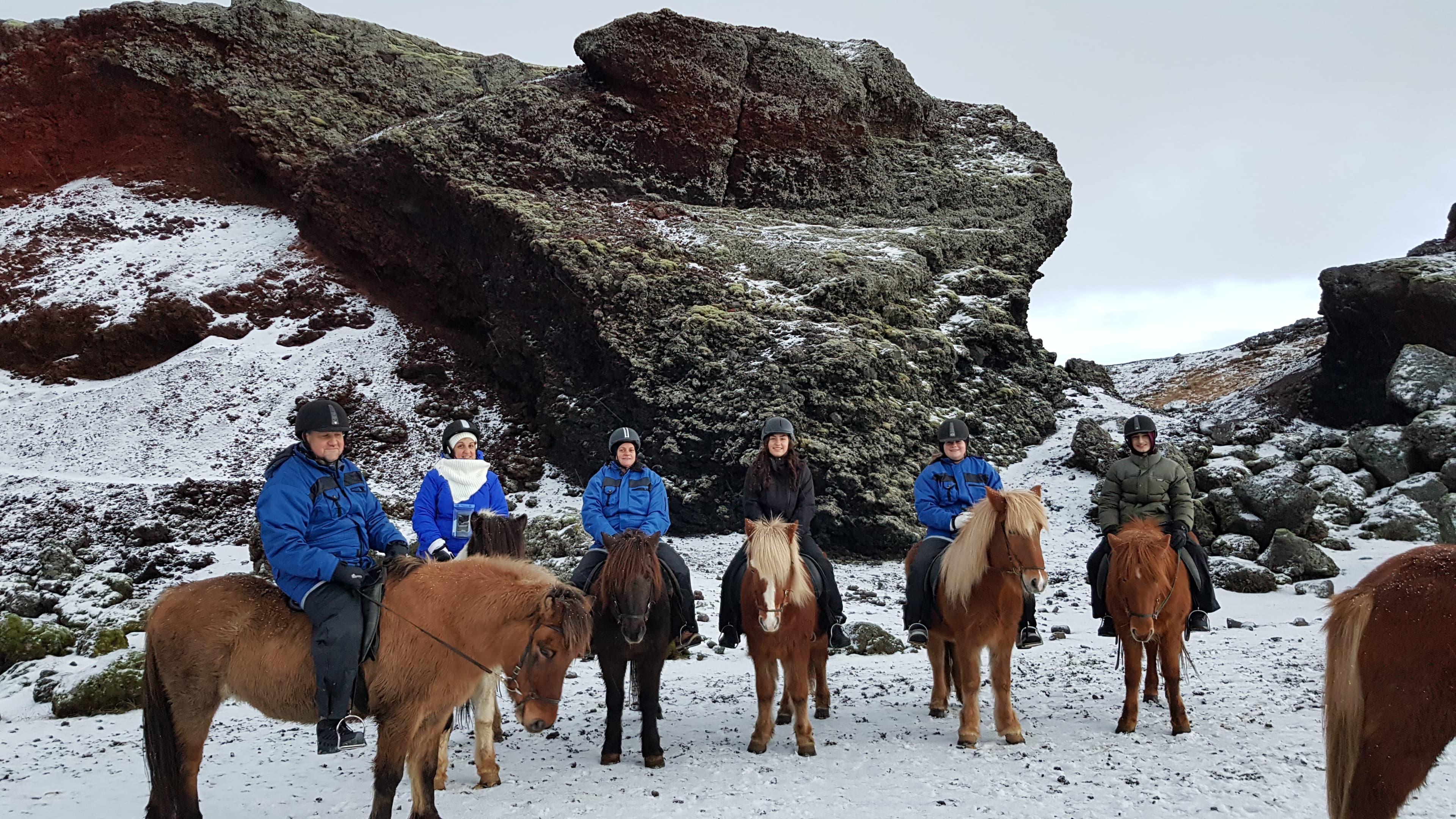 1 Hour - Winter Red lava Tour (With or Without Pick Up)  - photo 4