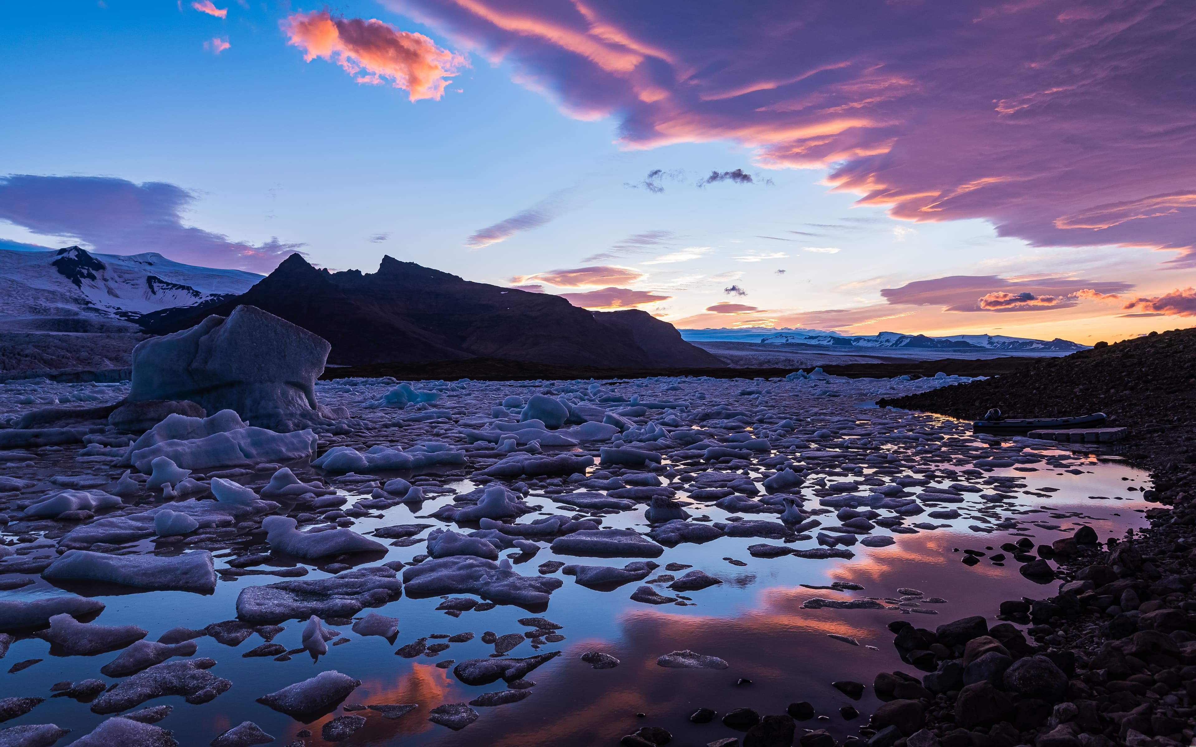 Private South Coast Tour with Jokulsarlon & Diamond Beach - photo 2