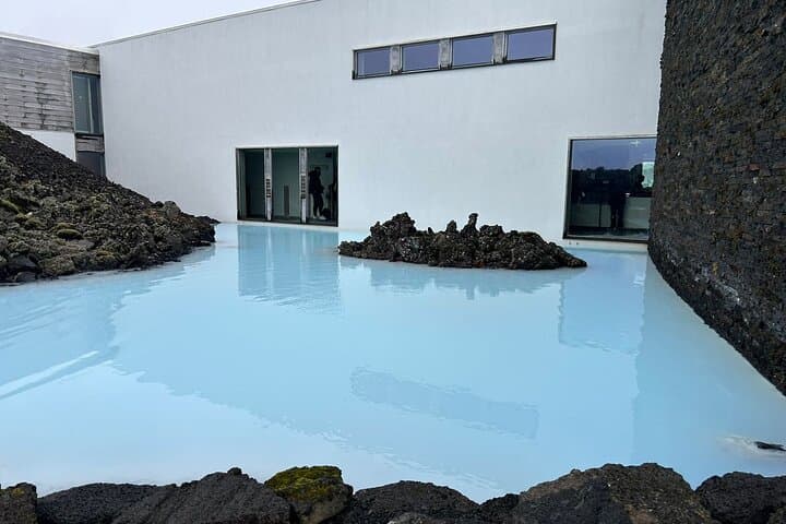 Reykjavík/Keflavík–Blue Lagoon, Silica & Retreat Transfer - photo 16