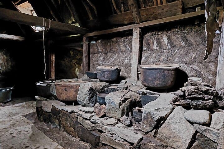 Half-Day Combo Tour to Goðafoss, Laufas and The Christmas House - photo 5