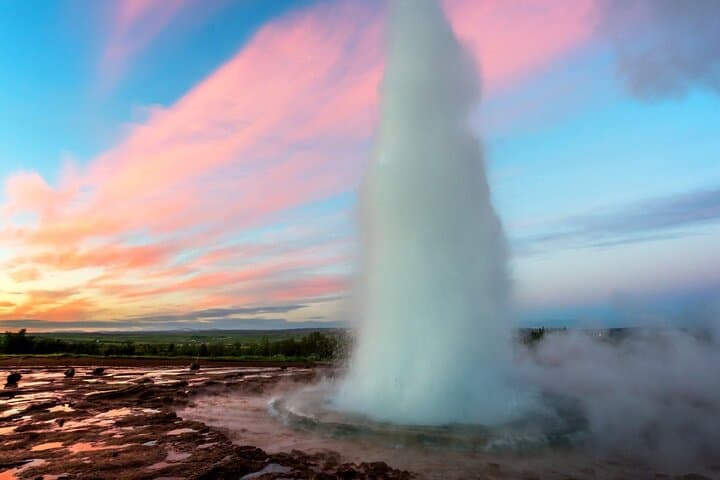 Golden Circle : Private Guided Day Tour + Blue Lagoon(Optional) - photo 9