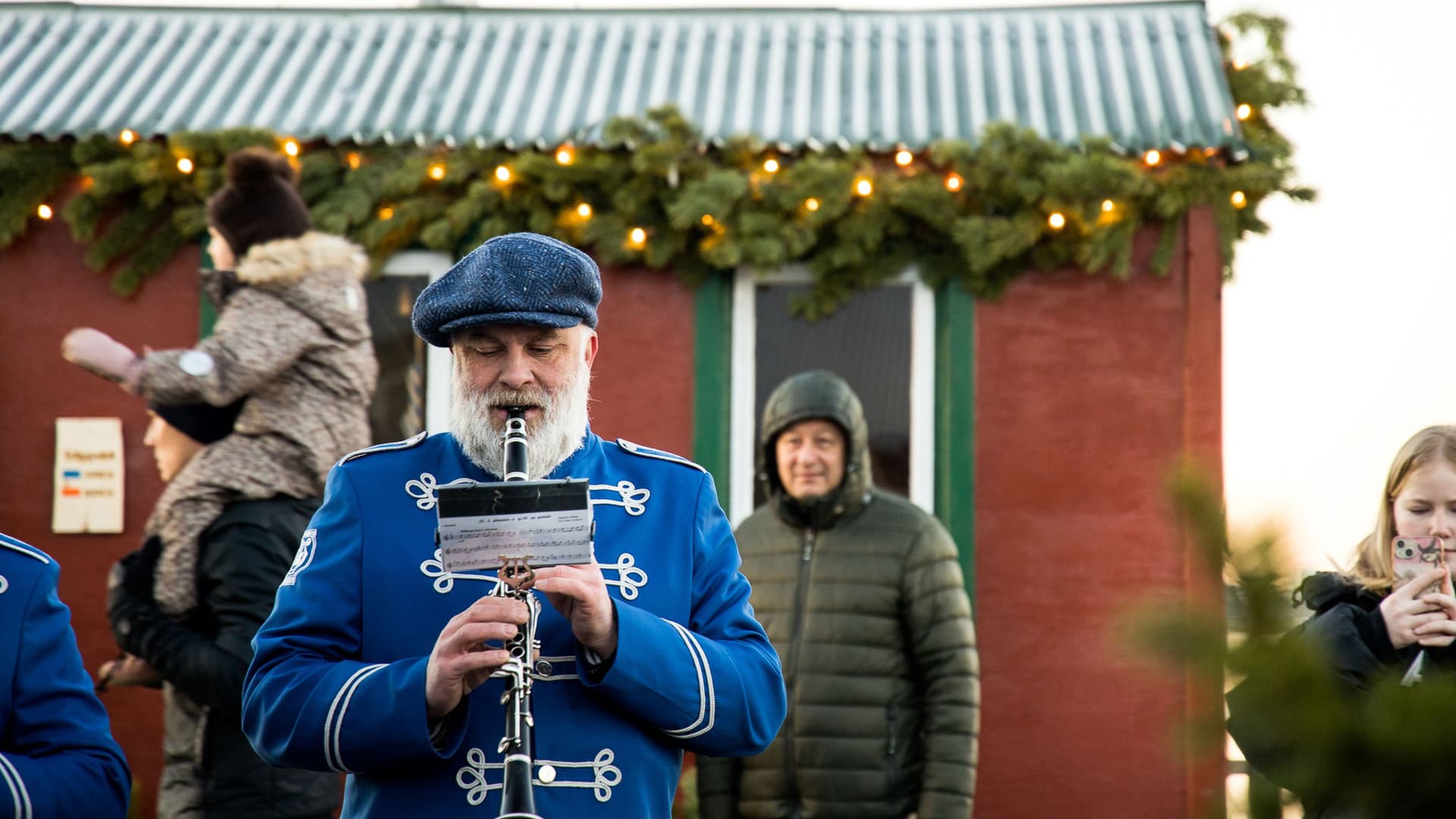 The Icelandic Christmas Advent Driving Tour - photo 9
