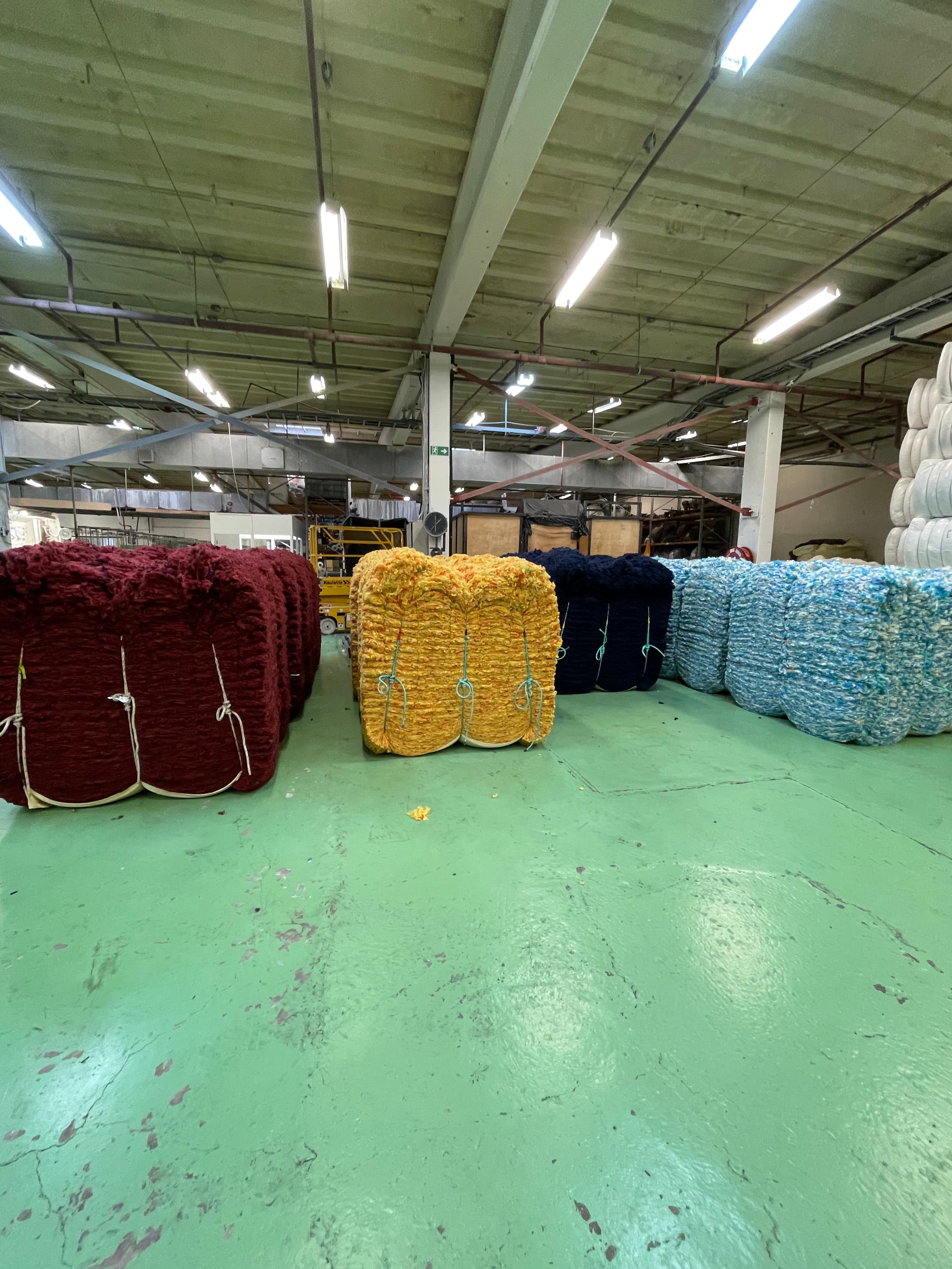 Icelandic Wool Yarn Factory Tour - photo 3