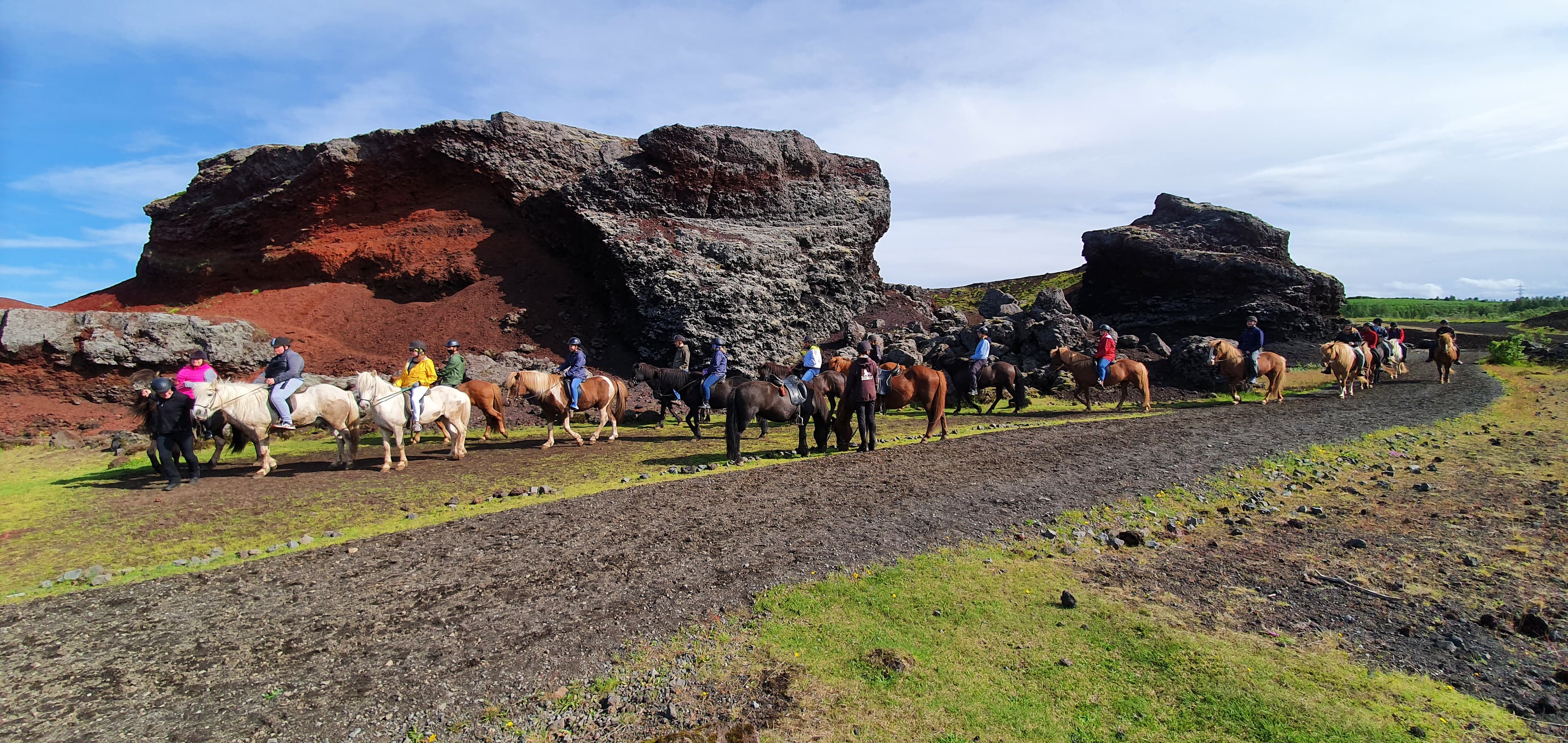 Red Lava Horse Riding Tour - Reykjavik - photo 5