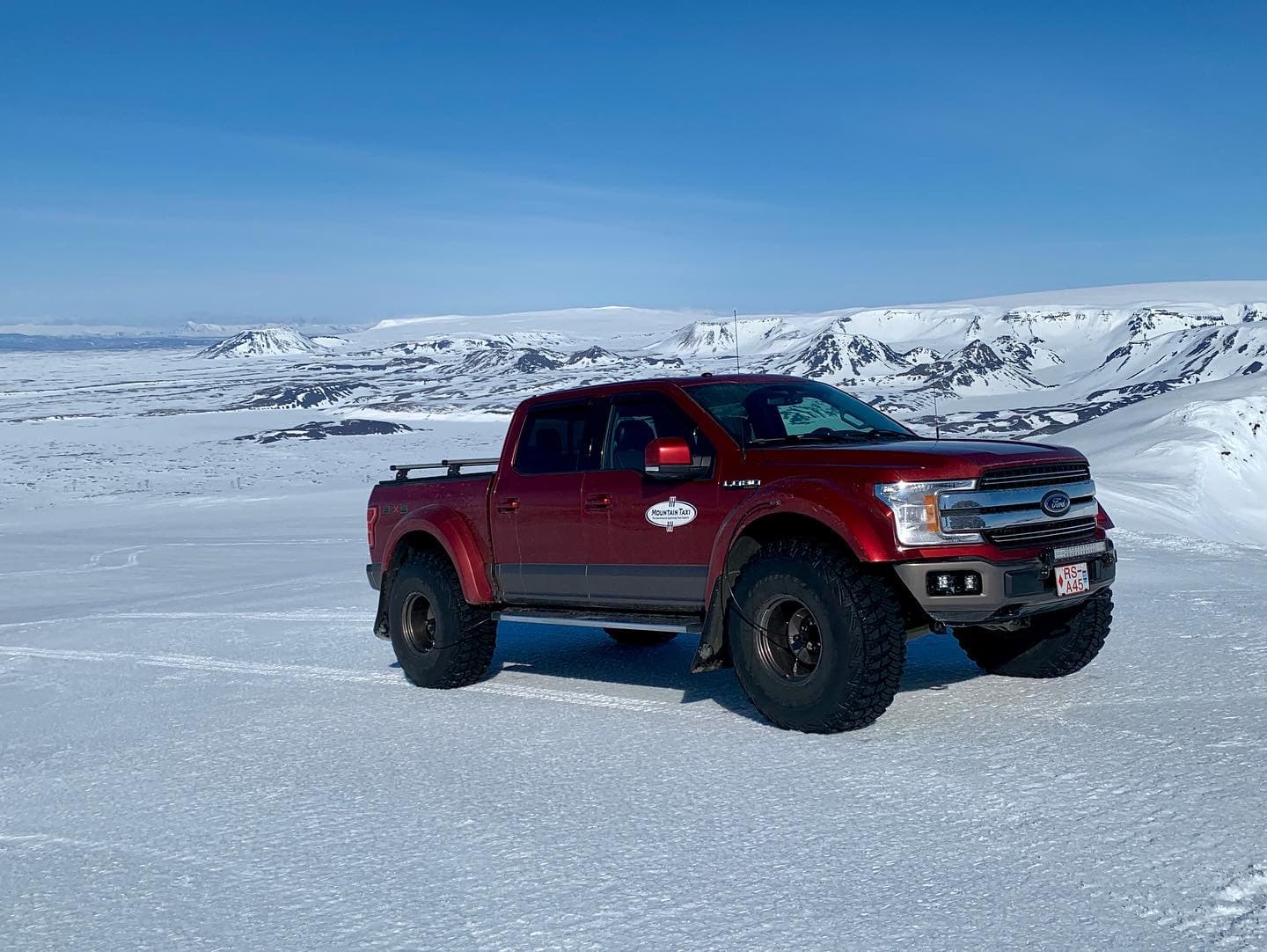 Golden Circle & Glacier, optional snowmobile tour - photo 4