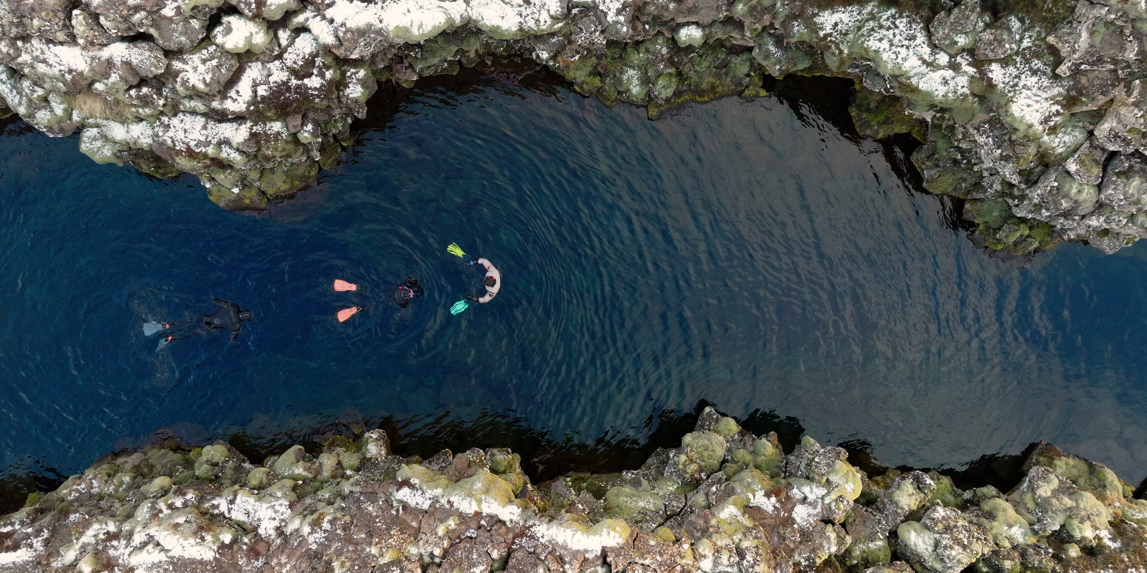 Black & Blue - Lava Tunnel + Silfra Snorkeling from Reykjavík - photo 10