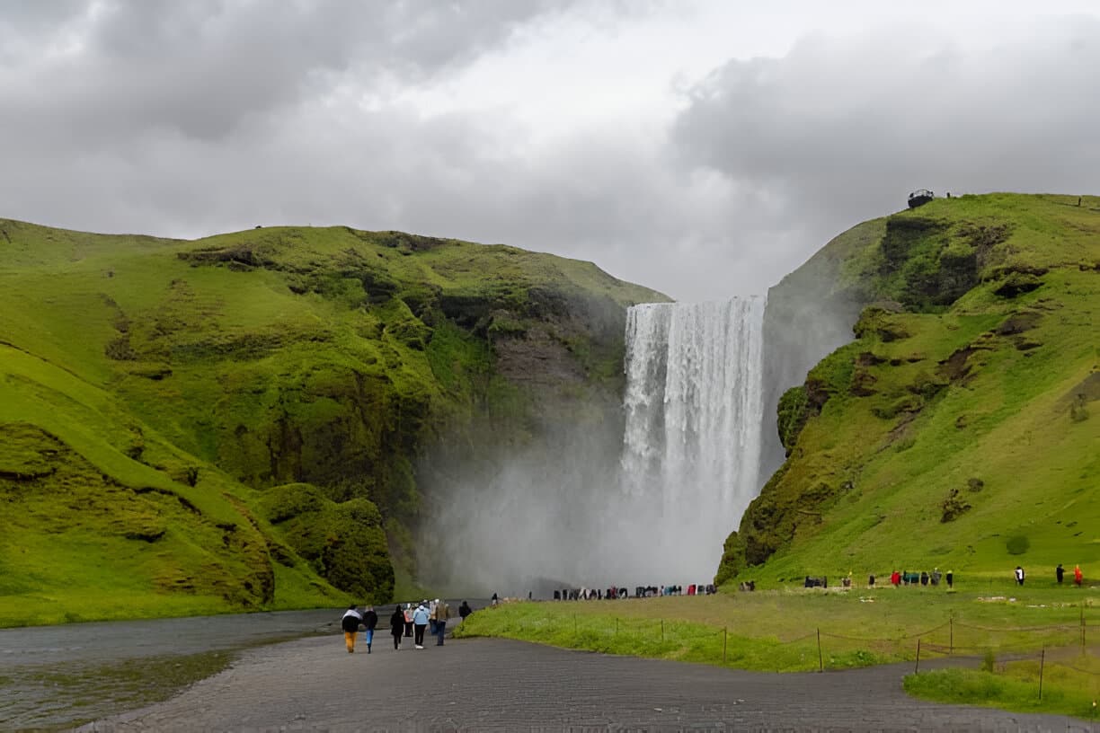 South Coast Adventure in Spanish: Small Group Day Tour from Reykjavik - photo 10