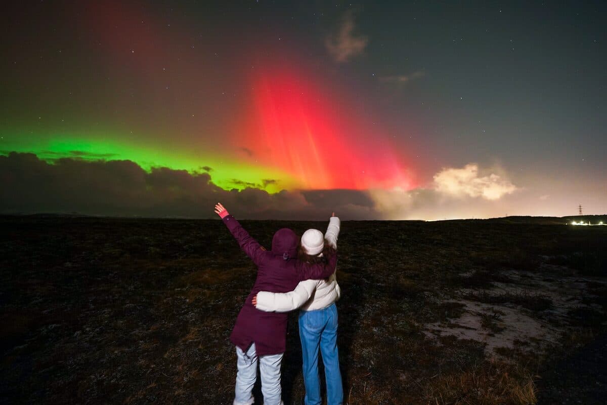Aurora hunt with campfire, thermal suits & marshmallows - photo 21