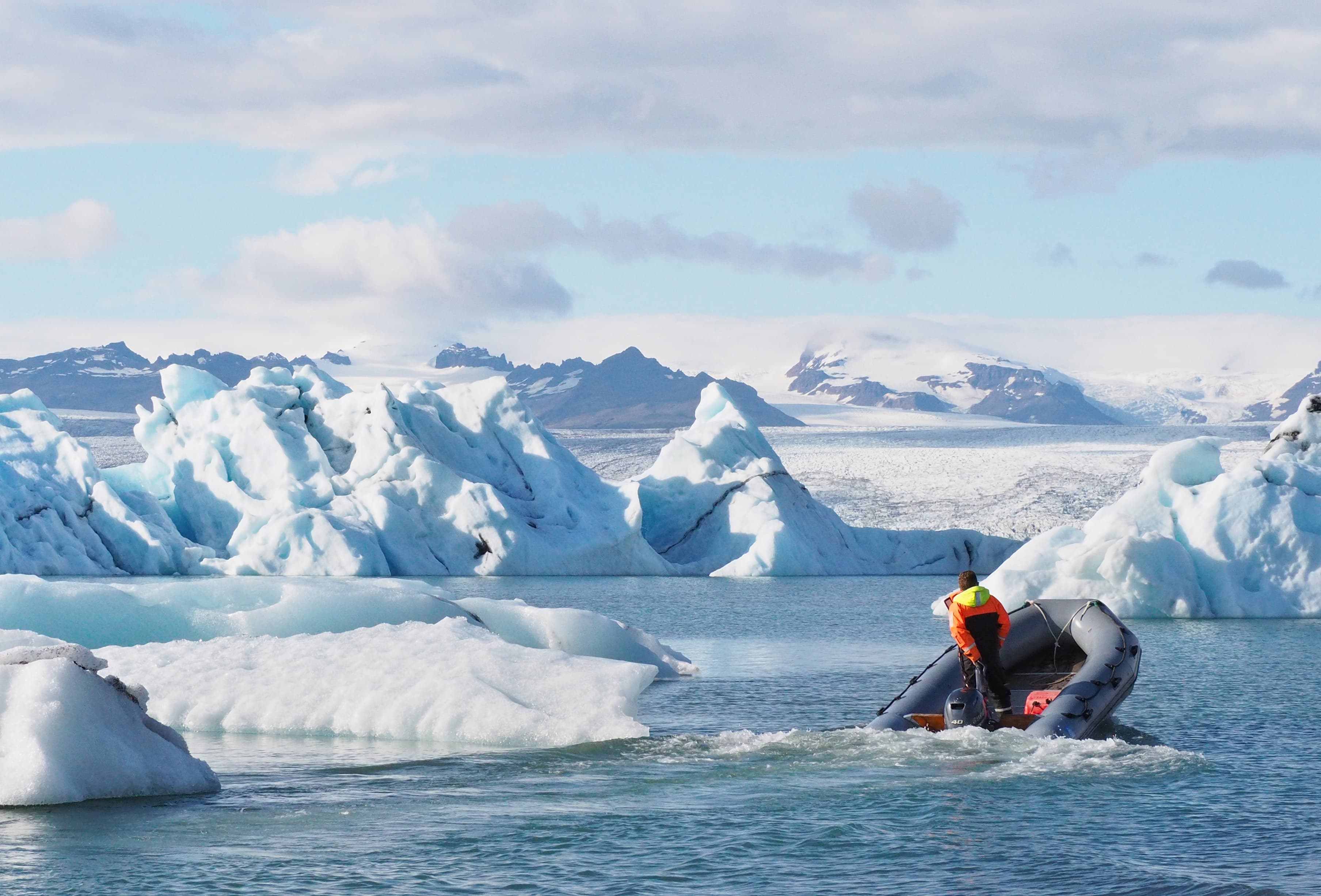 Jökulsárlón Zodiac Boat & Glacier Hike - photo 5