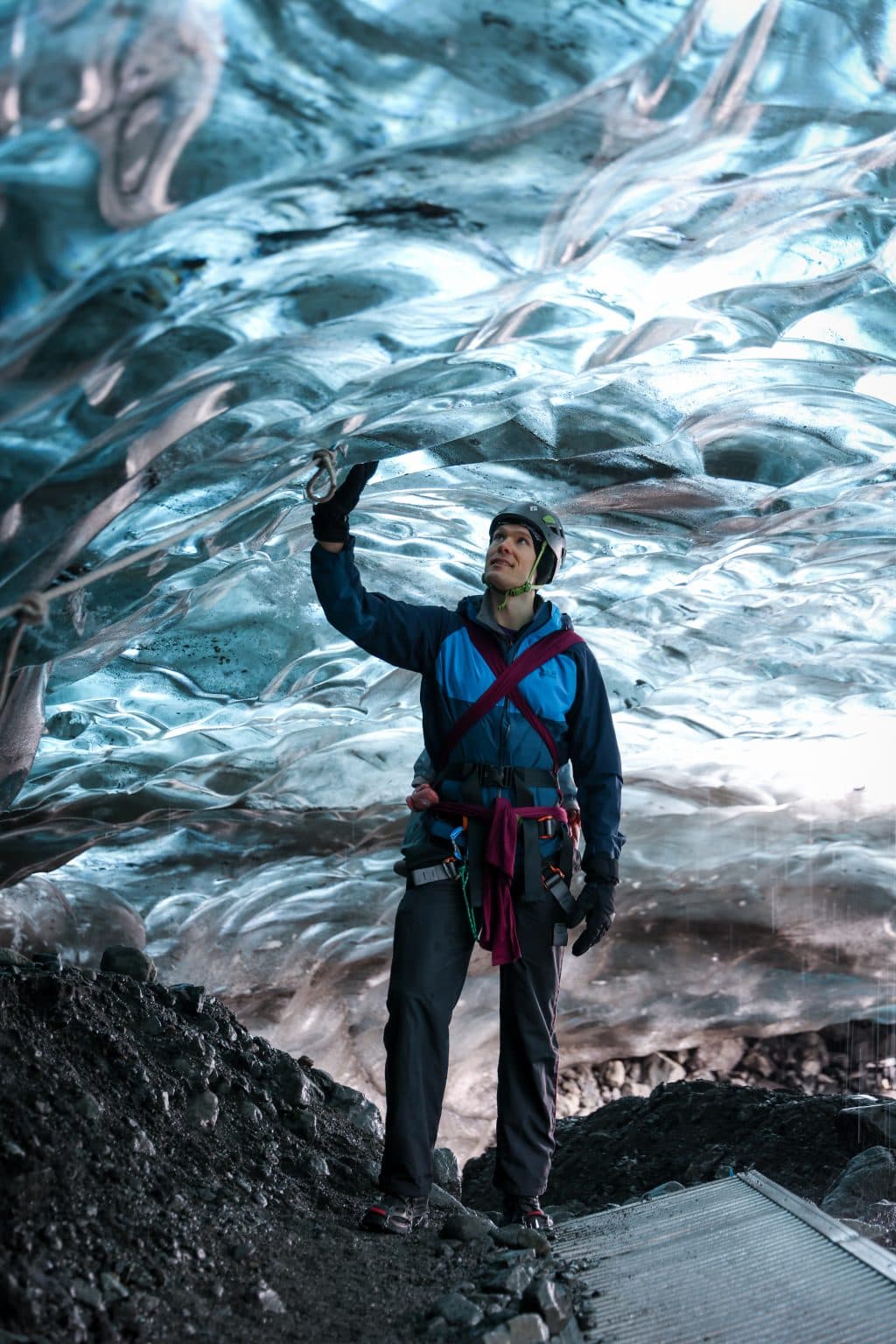 Private Glacier + Ice Cave Photoshoot Adventure - photo 24