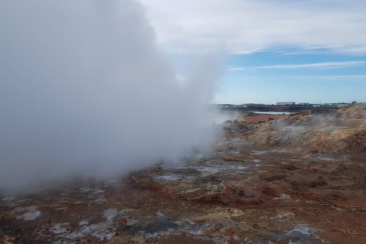 Keflavík to Reykjavík - private tour with Reykjanes Peninsula & Blue Lagoon - photo 36