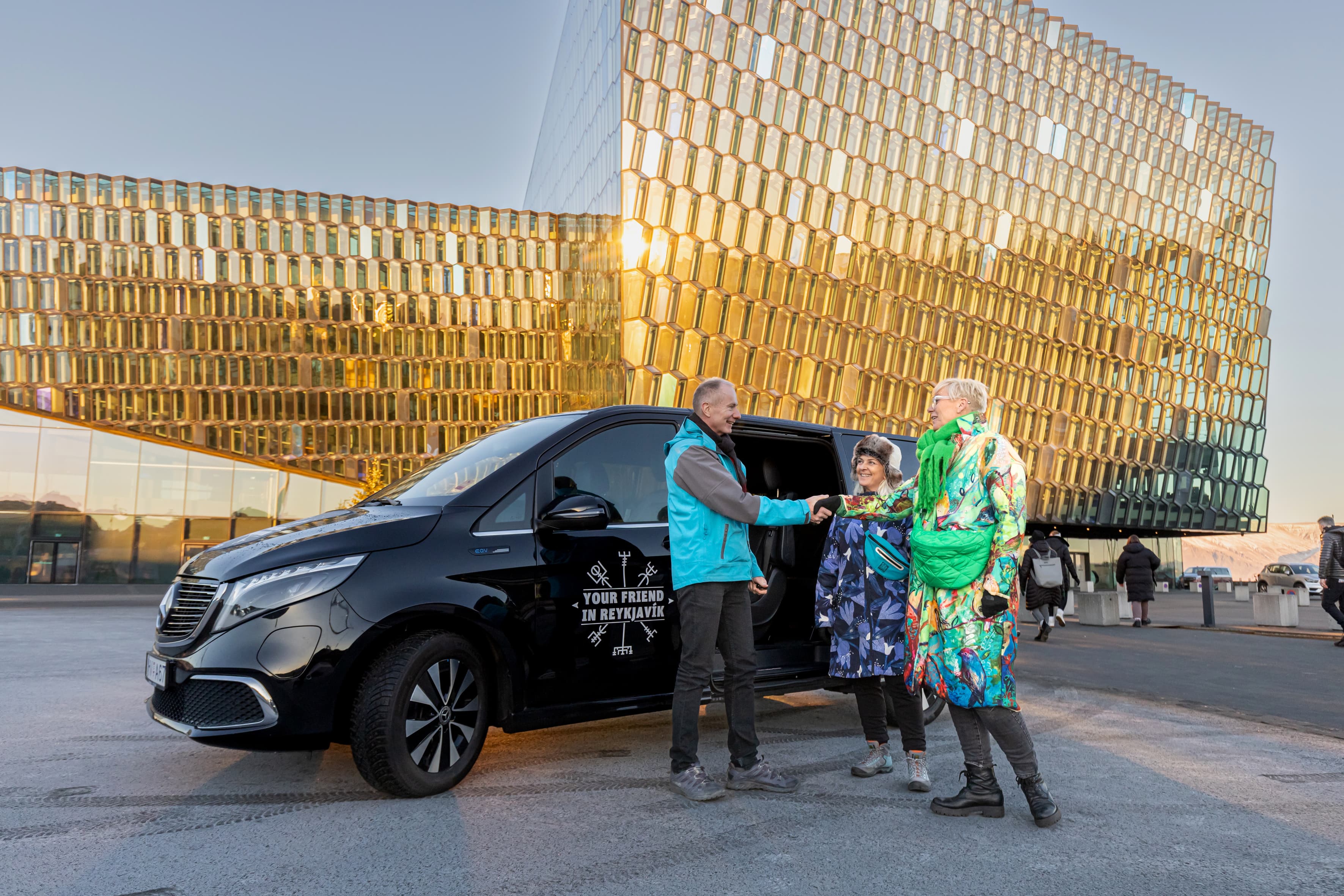 Private 4 hour Reykjavik Driving Tour - photo 2