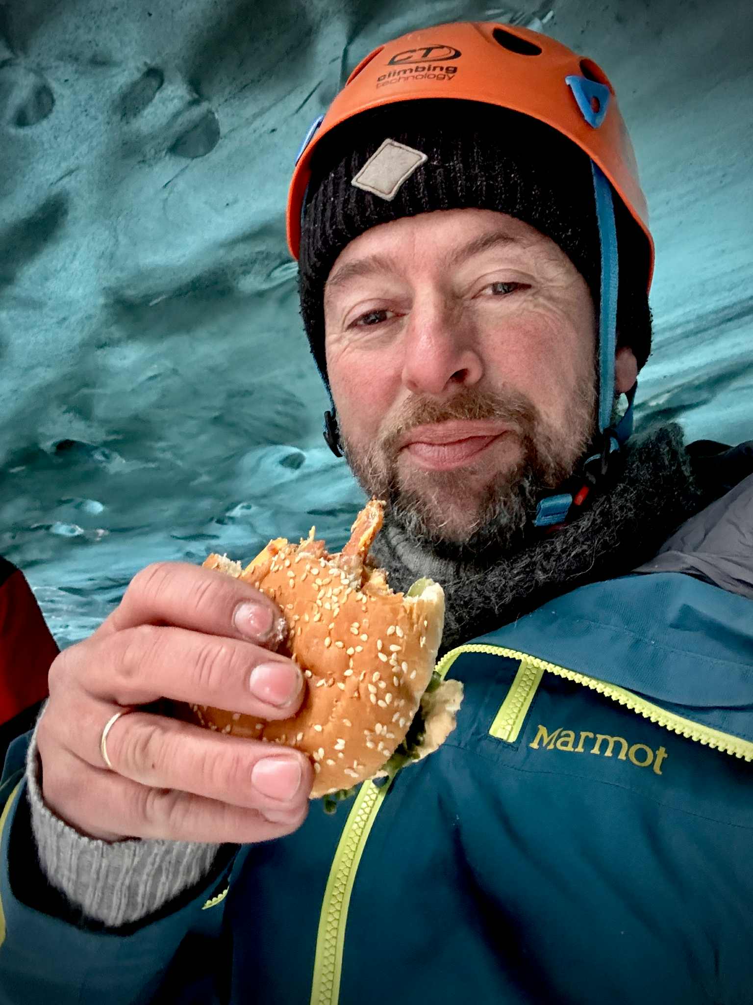 Ice Cave Adventure 