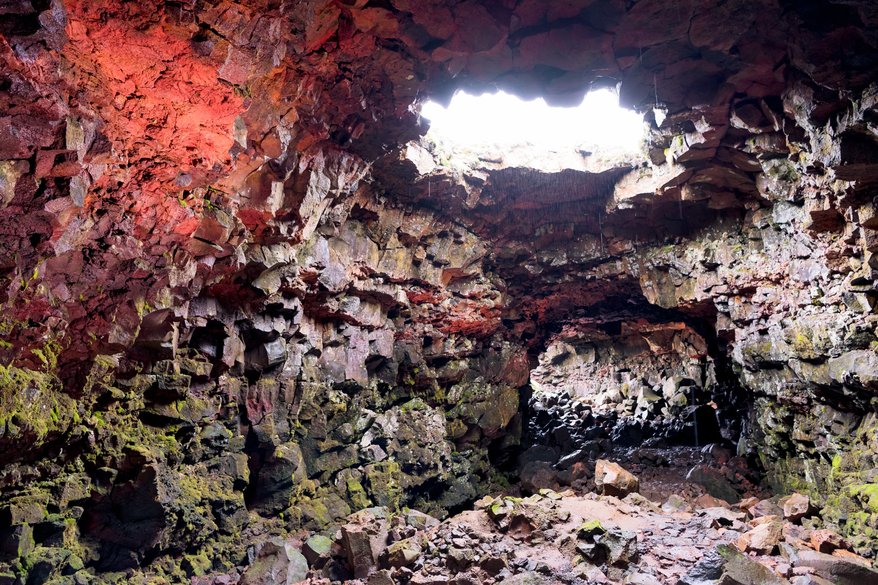 The Lava Tunnel - Meet on Location - photo 4