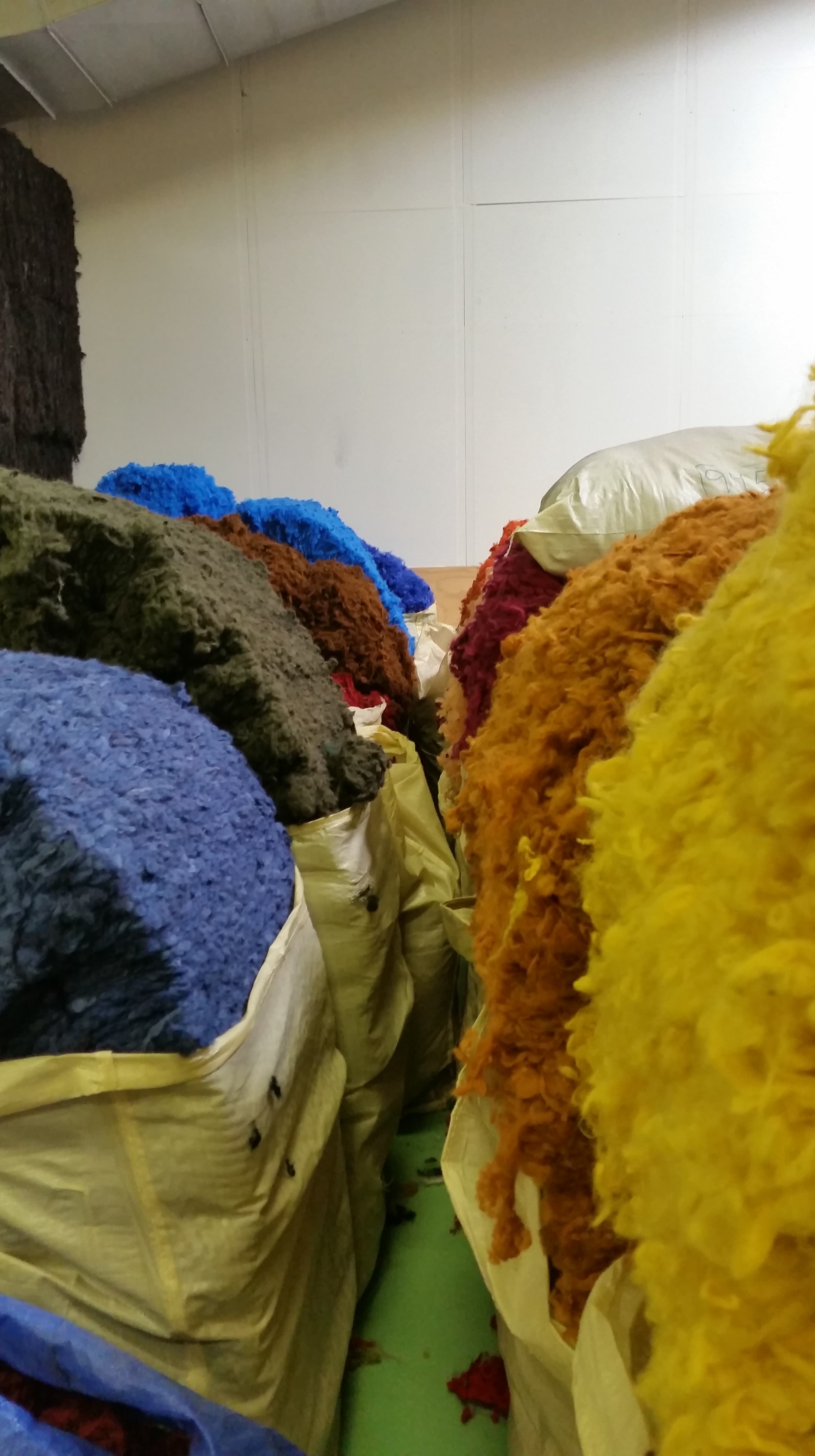 Icelandic Wool Yarn Factory Tour - photo 7