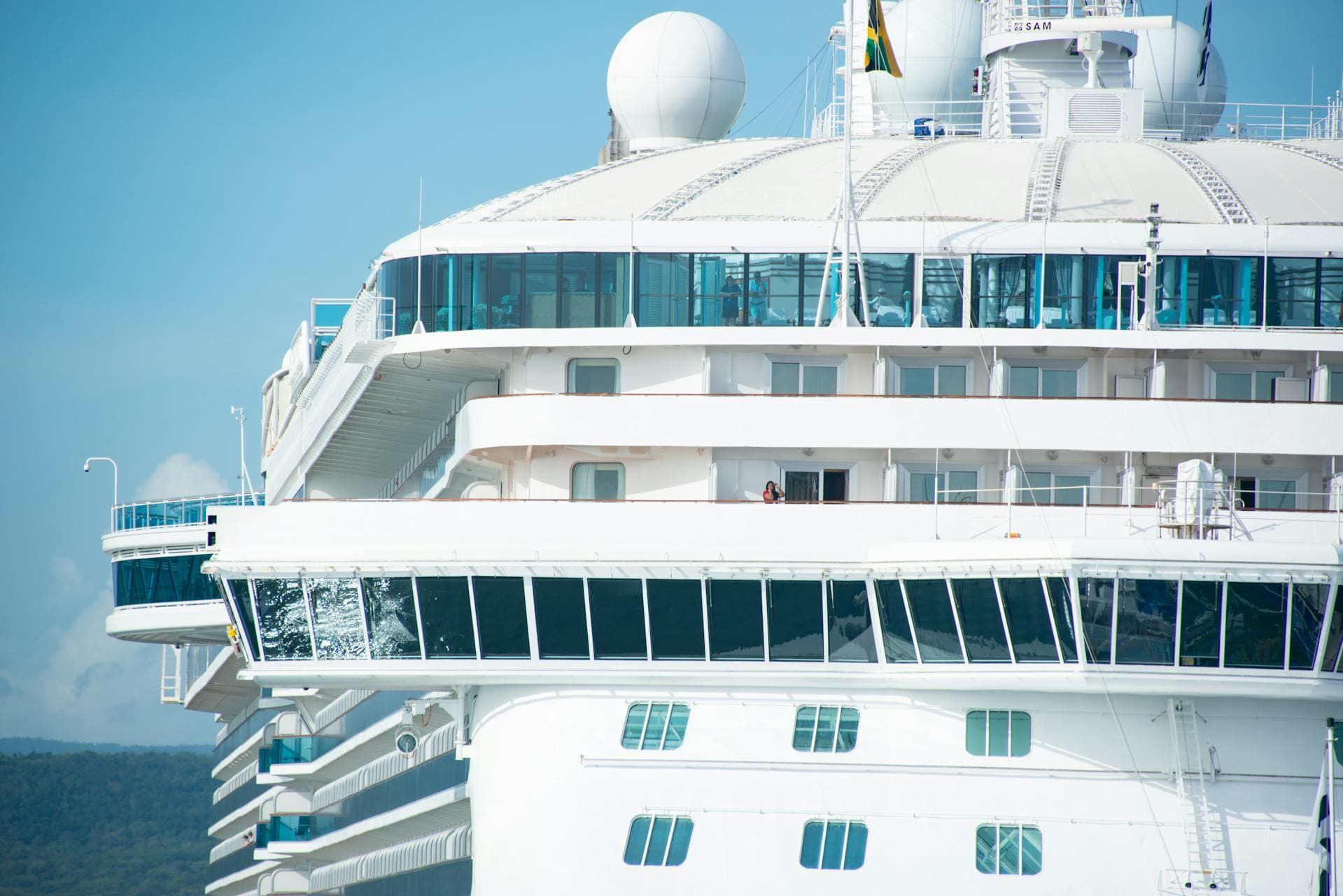 Keflavik Area Hotels and Reykjavik Cruise Port: Private Transfer - photo 9