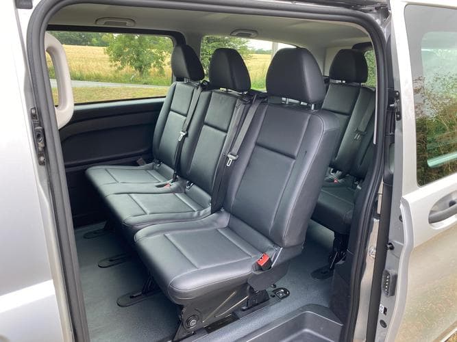 Reykjavik to Keflavik Airport by Minivan