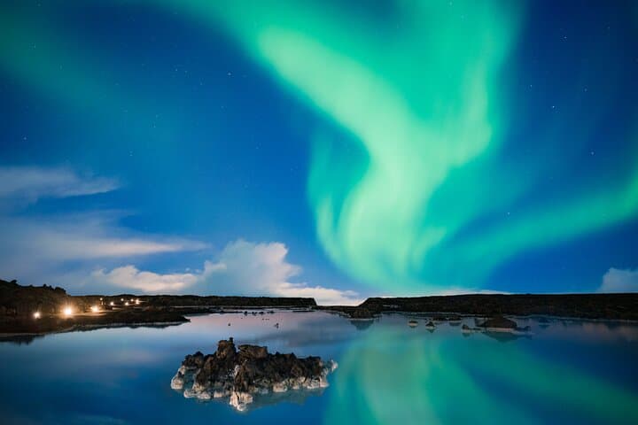 Private Transfer from Blue Lagoon to Reykjavik  - photo 5