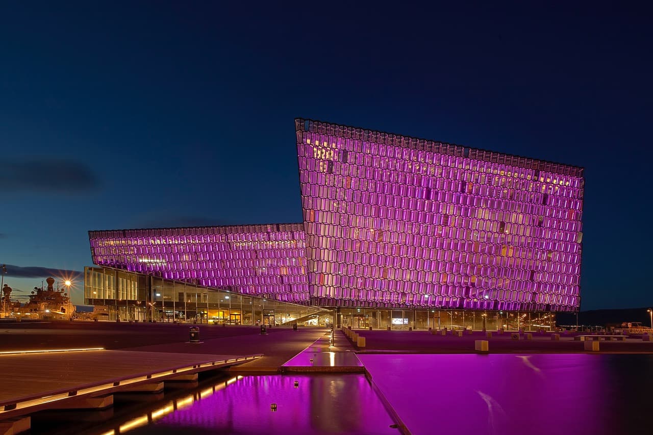 Queer City Walk & Social Hour | Private Tour - photo 4