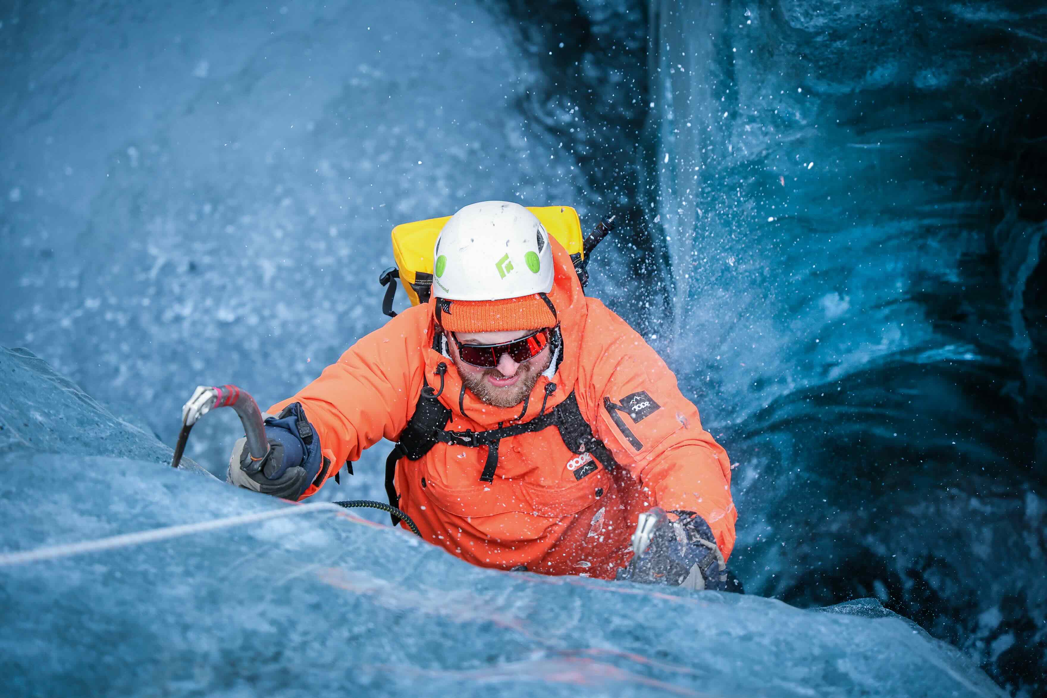 Ice Climbing Captured in Skaftafell - photo 5