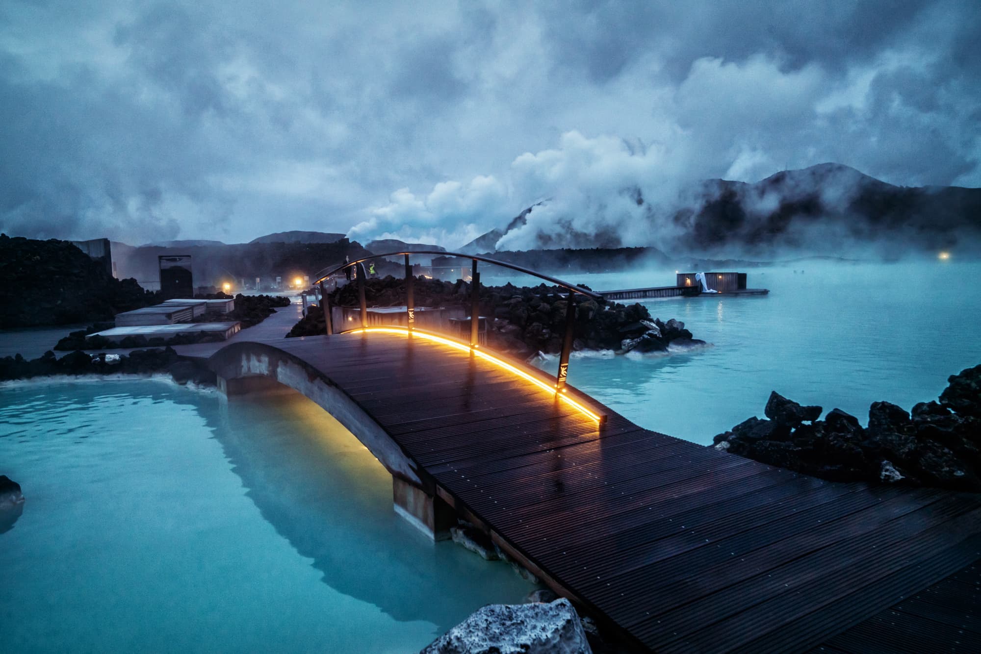 1 way Private Transfer from Reykjavík to Blue Lagoon - photo 2