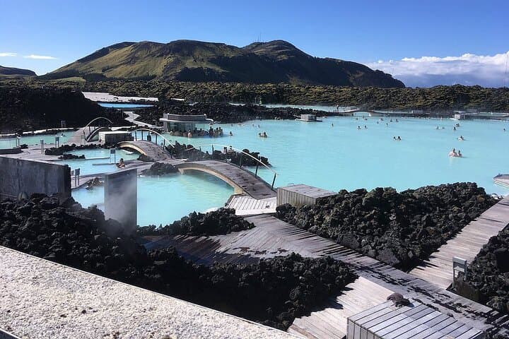 Private Transfer from Blue Lagoon to Reykjavik  - photo 3