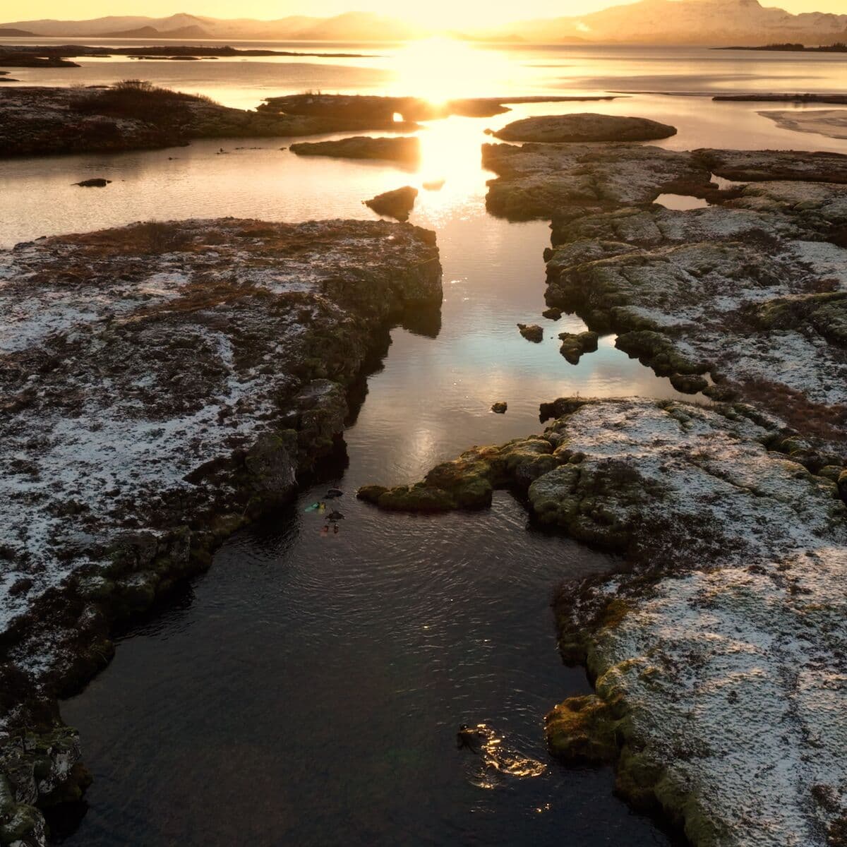 Into the Blue - Silfra Snorkeling from Reykjavík - photo 10