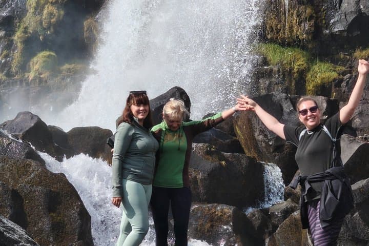 Duo Escape Excursion: Private Golden Circle with Silfra Snorkeling Admission - photo 14