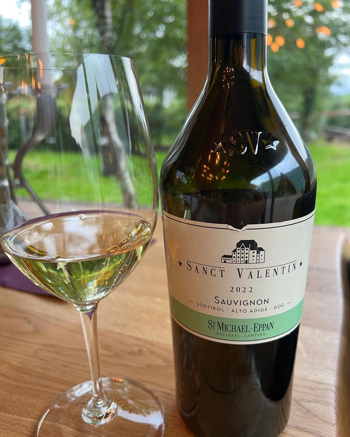 Wine Tasting and Food Pairing by the Lake - photo 35