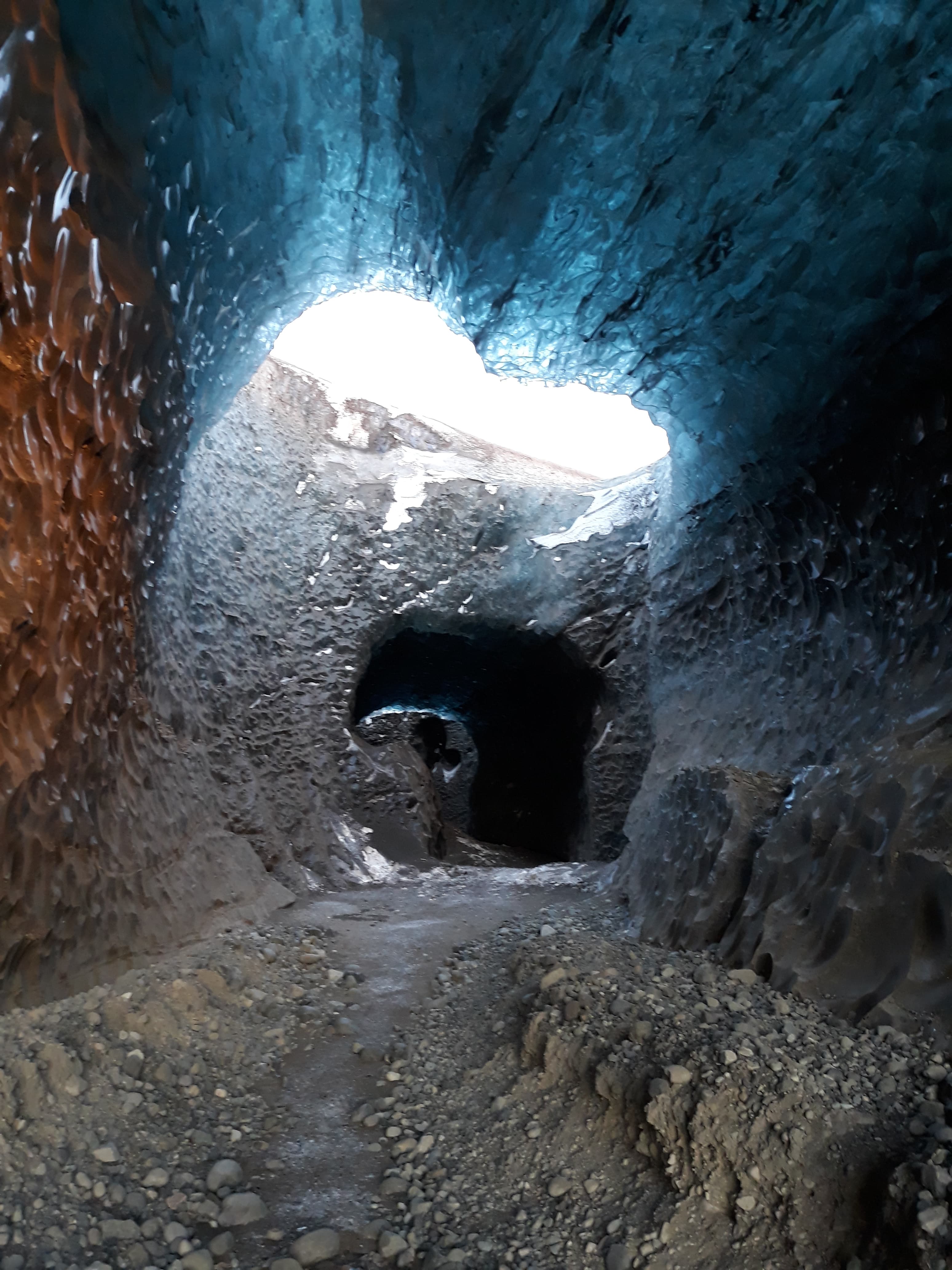 Extreme Ice Cave tour 