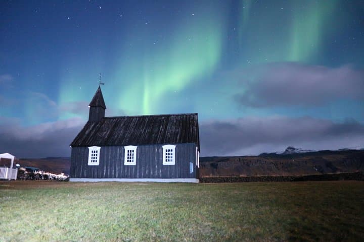 Northern Lights Midnight Adventure from Reykjavík in minibus - photo 4