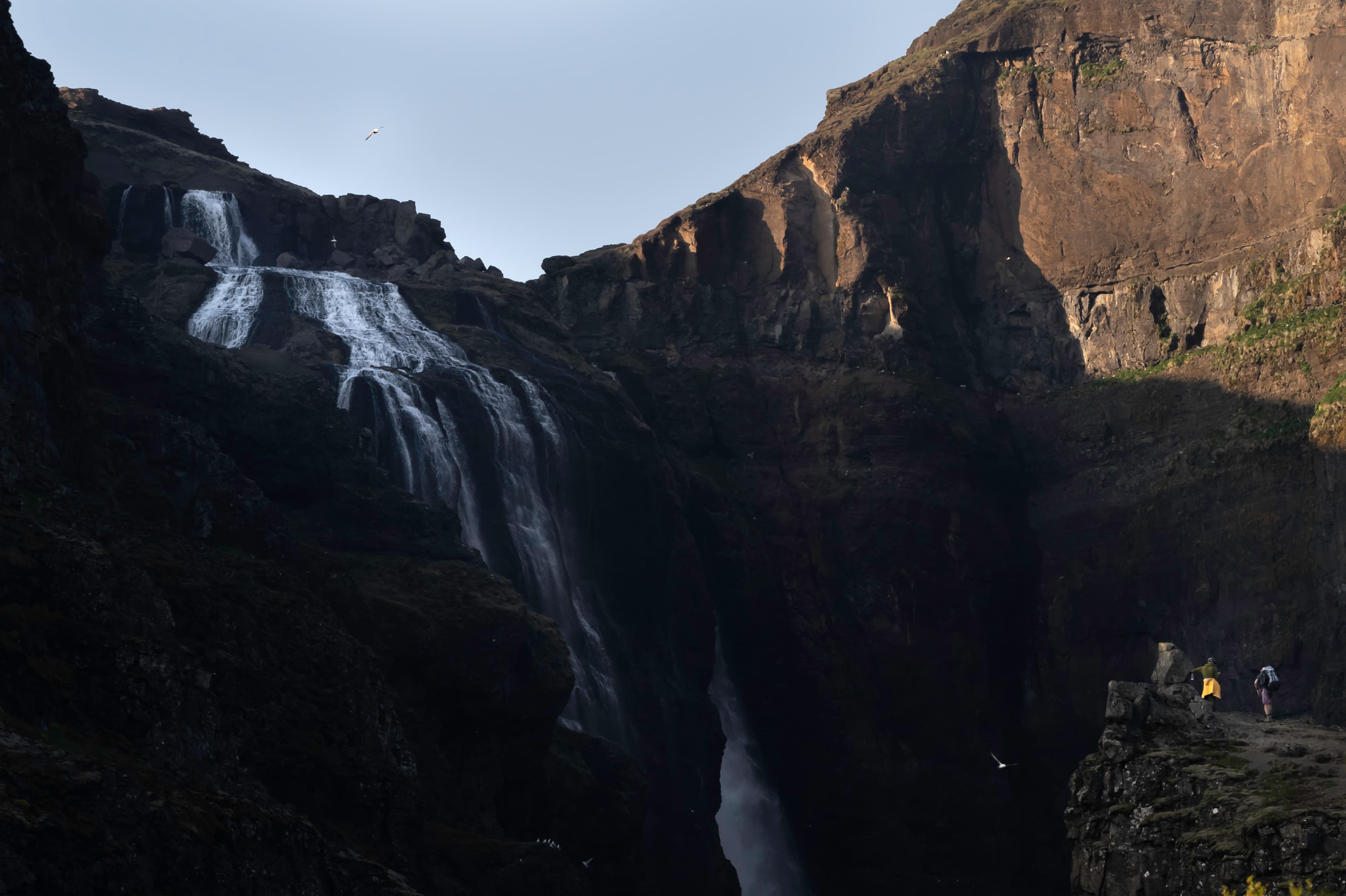 Private Hiking Tour to Glymur Waterfall: Minivan Transfer - photo 3