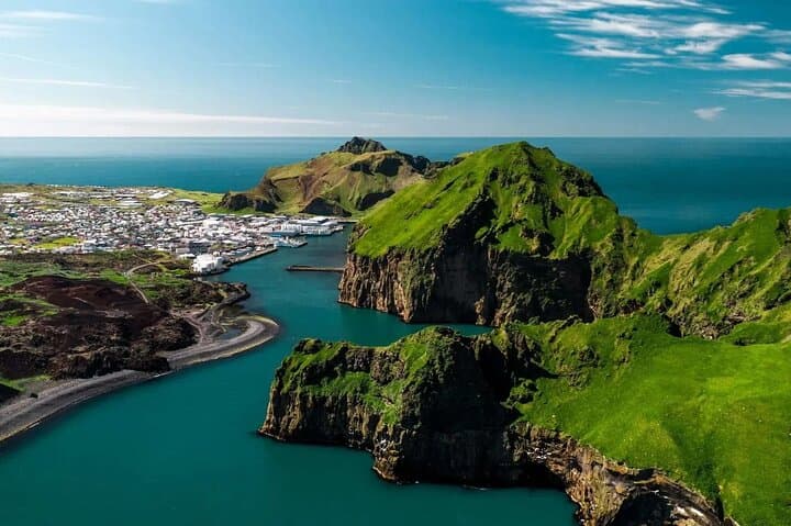 Private Tour to Westman Islands with Extra Waterfall Visit - photo 4