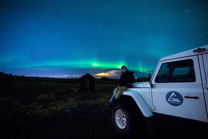 Northern Lights Private Tour in Super Jeep - photo 2