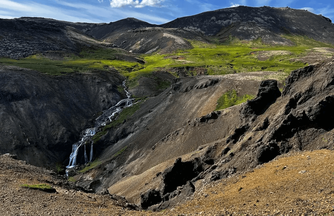 Into The Hot Spring Valley - Horseback ride & bathe (small groups guarantee) - Reykjadalur - photo 2