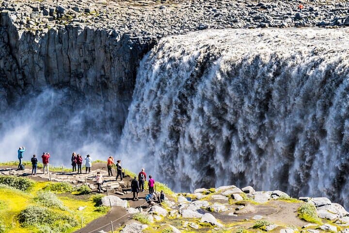 Lake Myvatn, Dettifoss,Selfoss, Godafoss, Nature Baths & more - photo 7